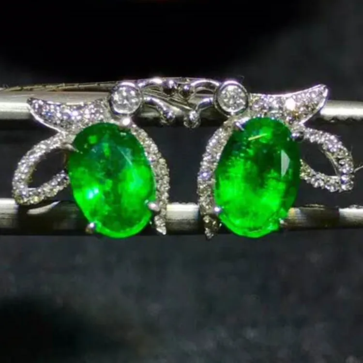 

wholesale gemstone women jewelry designer 18k gold 1.2ct natural green emerald stud earring