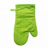 China manufacture price cheap silicone rubber printed cotton polyester fabric oven mitts glove for cooking baking heat resistant