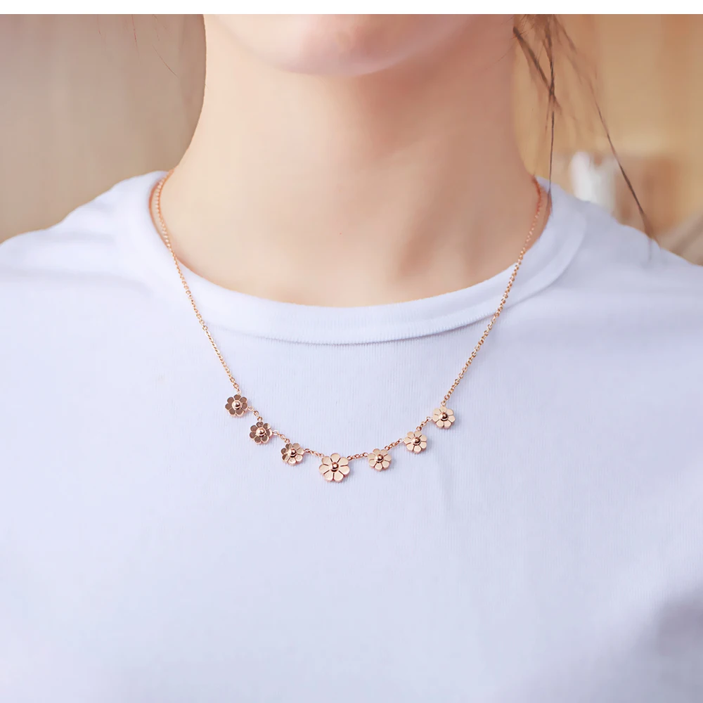 New Products 2019 Women Girls Rose Gold Charm Flower Pendant Necklace