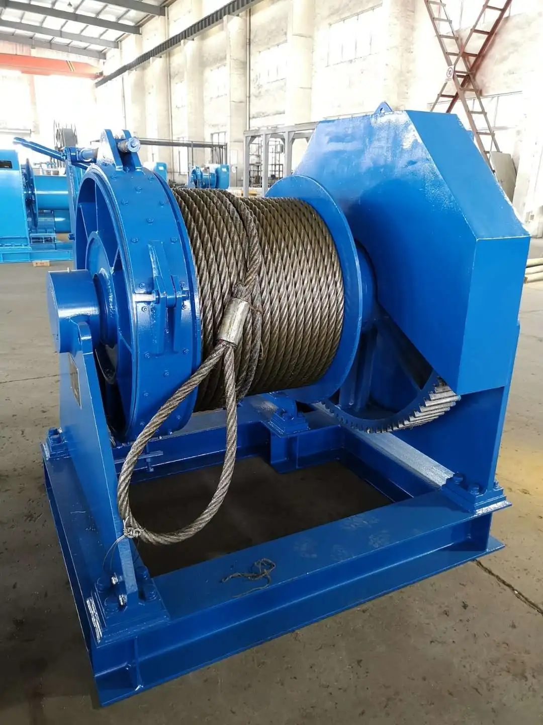 hydraulic winch 1.jpg