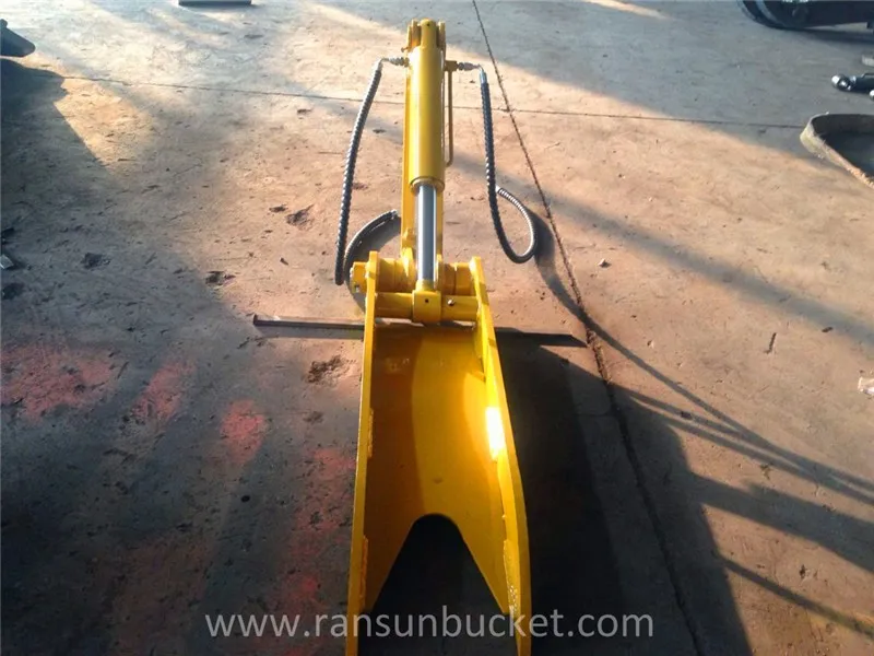 pc40 hydraulic thumb (5)