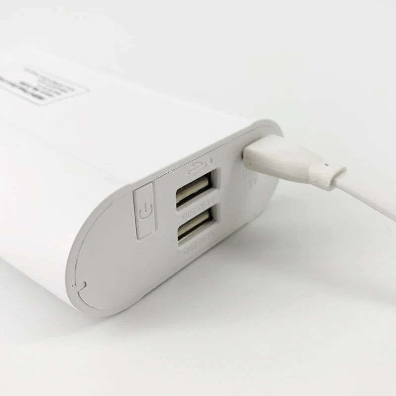 Soshine LCD 3 Slot 18650 Battery Charger Box Power Bank Box 18650