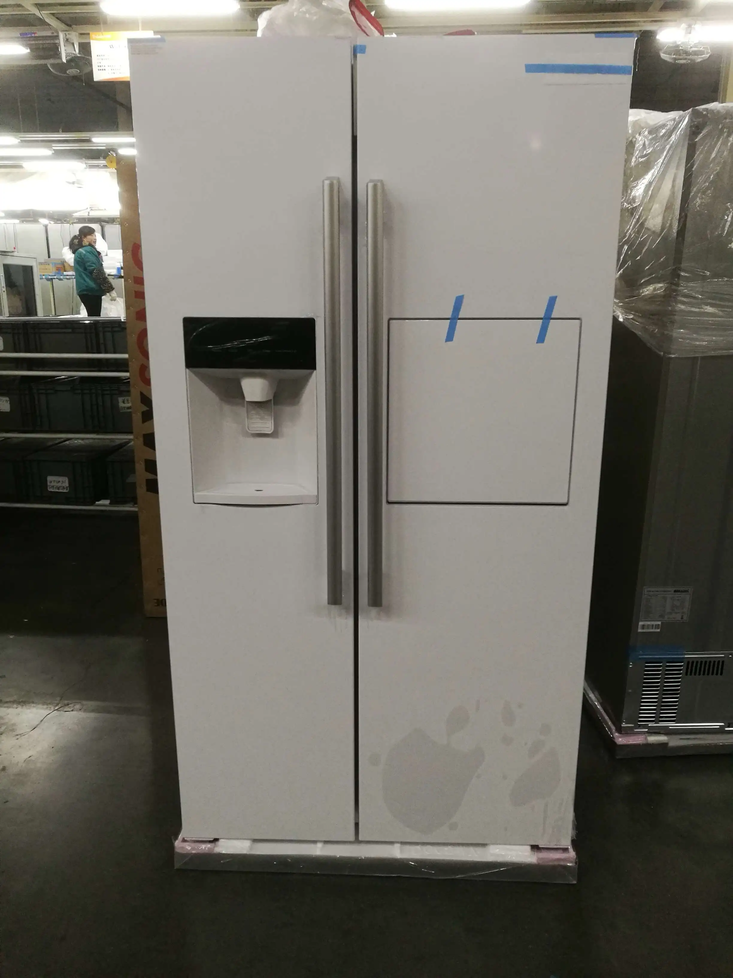 601l Home And Hotel Use Frost Free Two Sided Door Fridge Side By Side Refrigerator With Ice