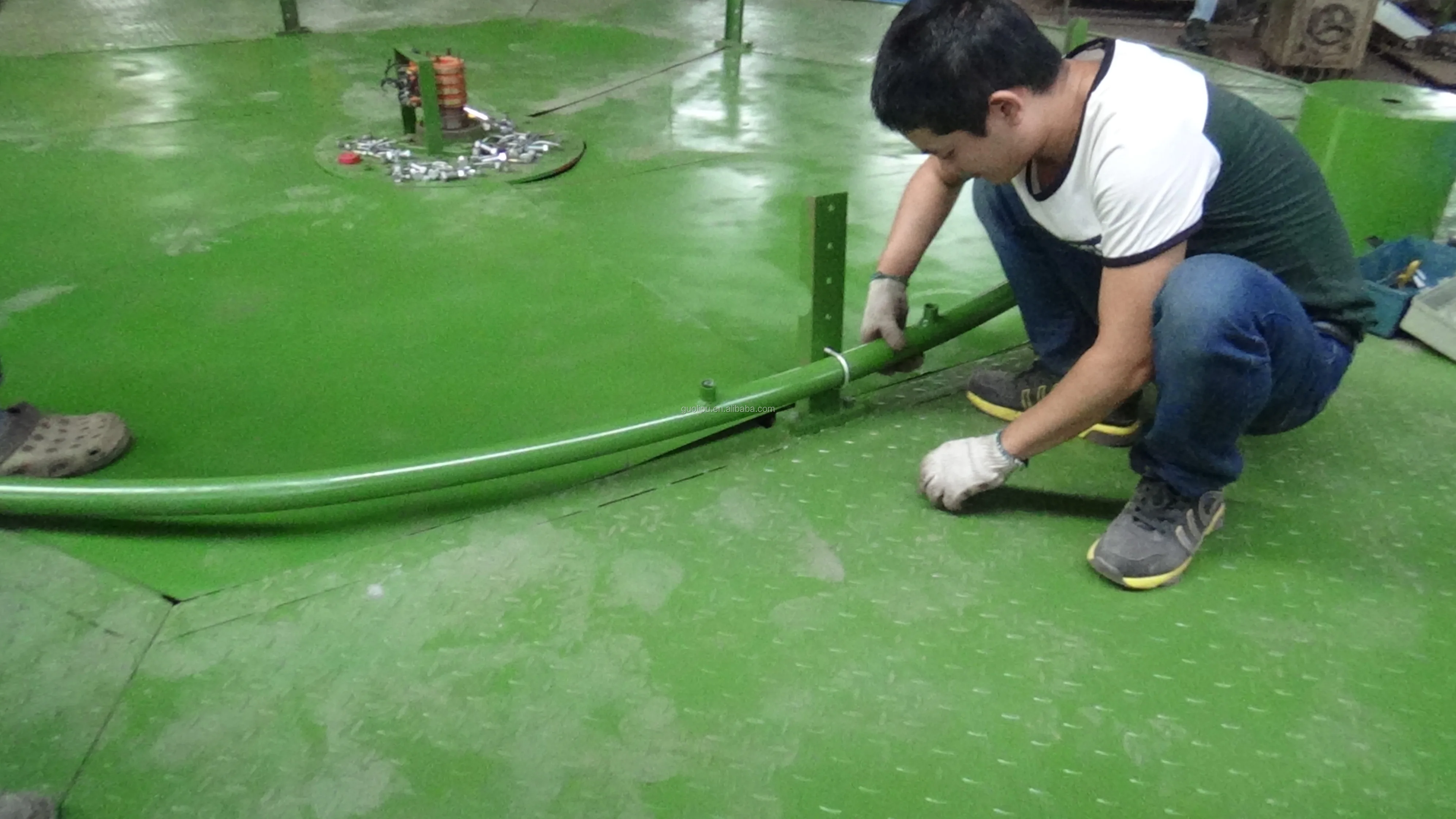 shoe sole pu producion line.JPG