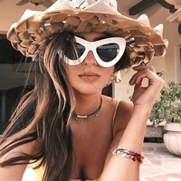 

New Fashion Cat Eye Colorful Sunglasses Big Retro Women Glasses ladies summer out door lents de sol female leopard eyewear