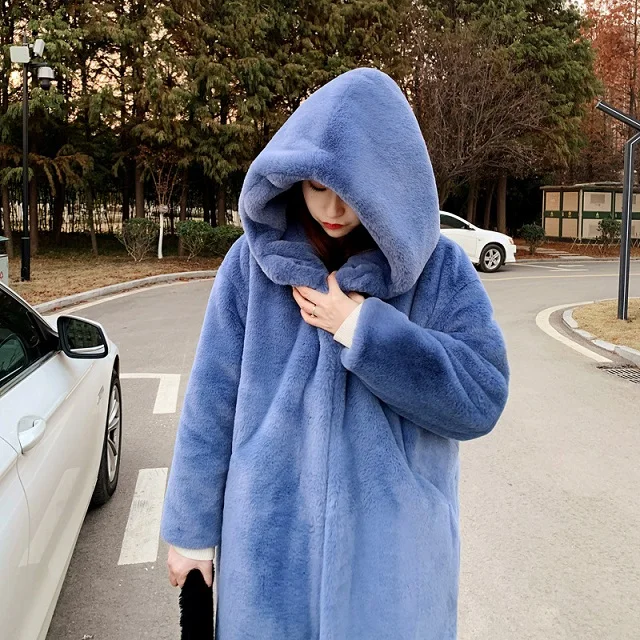 

OEM Hairy coat female thickening water mane long hooded loose green fur coat for girl women