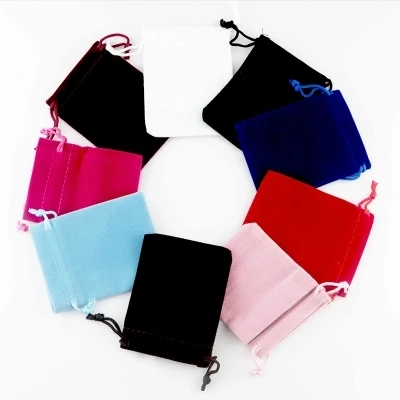 

Factory Wholesale Jewelry Ring Dust Drawstring Bag, Gift Velvet Bag, Cmyk
