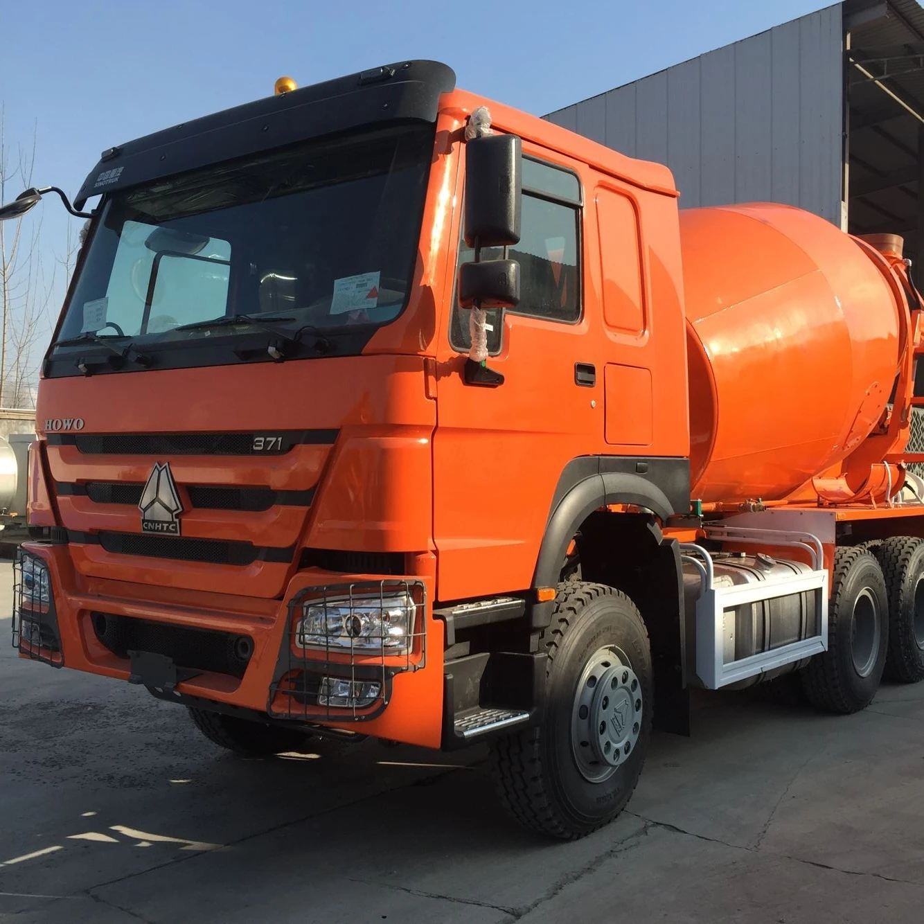 howo 10 wheels 371hp concrete mixing trucks/ 10m3 cement mixer