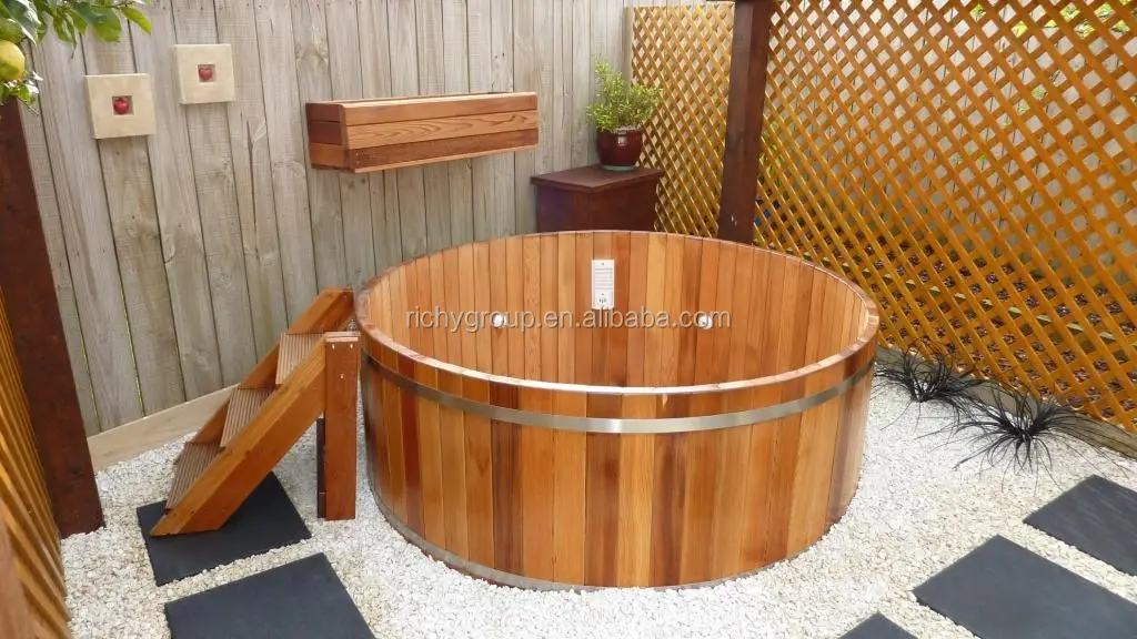 Manufacturers Custom Outdoor Wood Fired Hot Tub Traditional Western Red