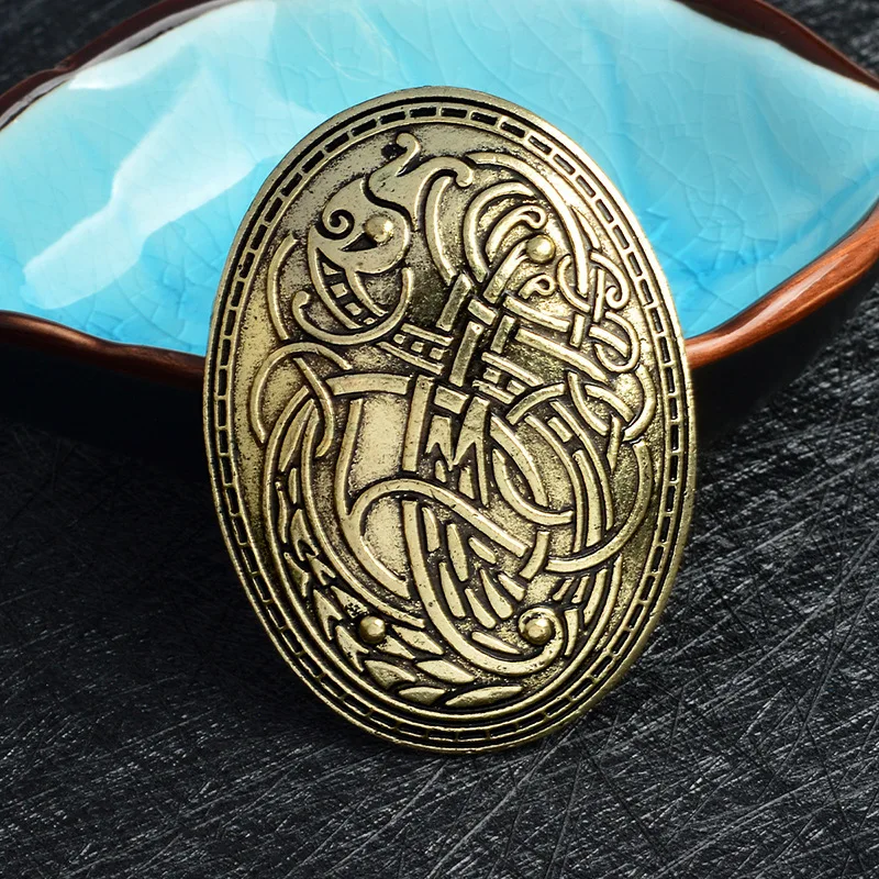 

Fashion Jewelry Shirt Lapel Badge Wolf Graphic Pattern Amulet Dragon Viking Brooch Pin Shield Symbol, As picture