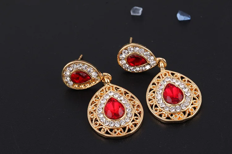 small stud earrings set