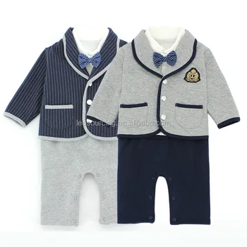 roupas de bebe modernas