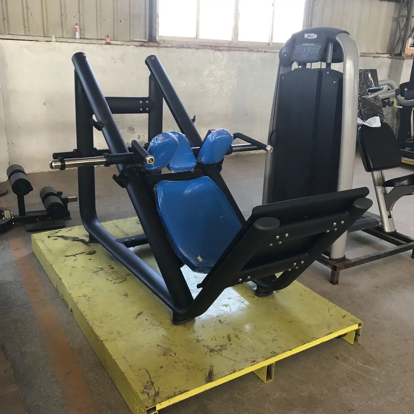 Mnd Professional Fitness Equipment Gym Equipment Leg Press And Hack