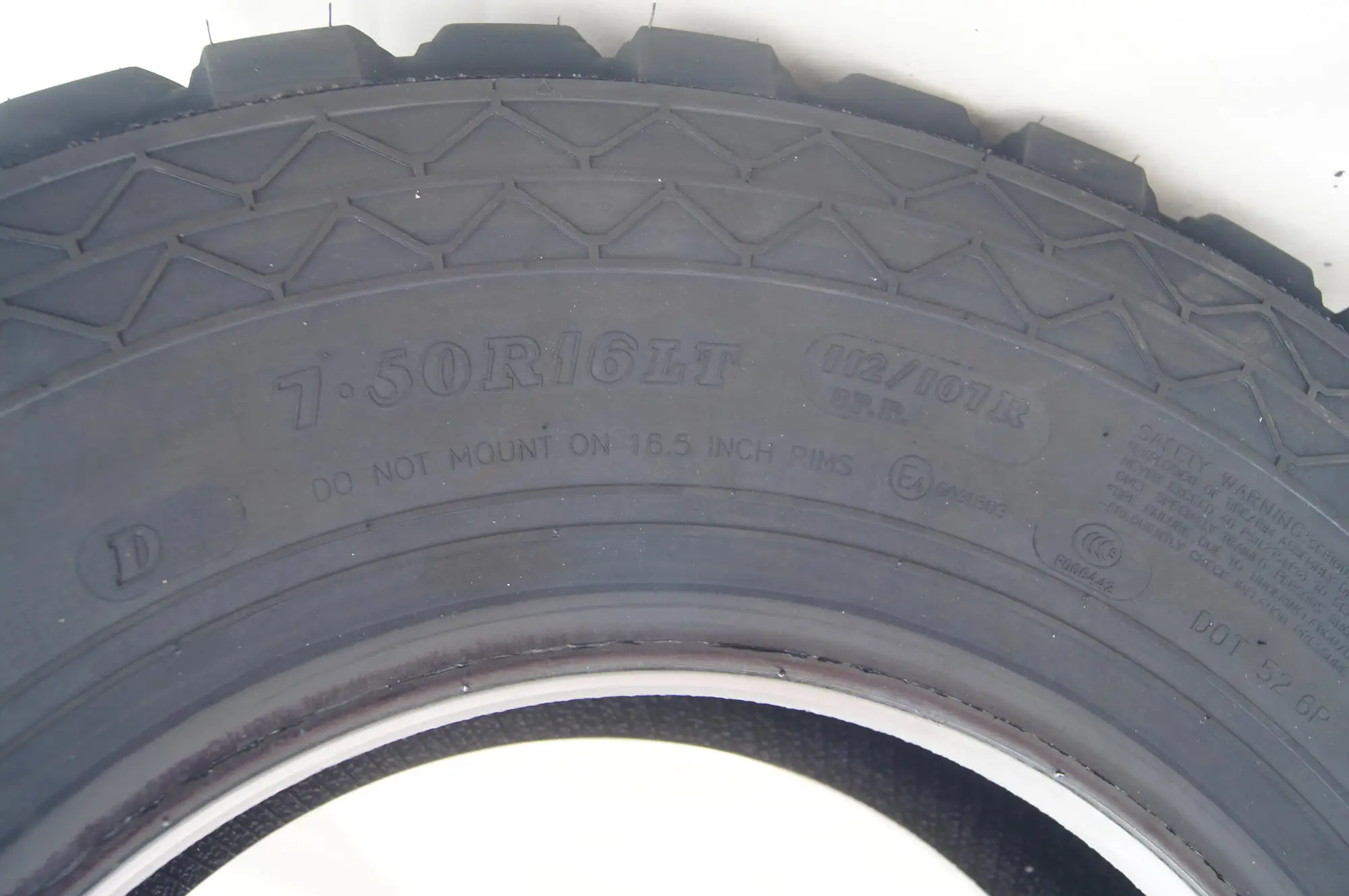 semi steel tubelss tire 7.50R16LT