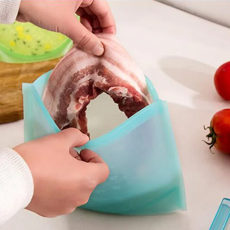 Sealed reusable bags of fresh vegetables storage easy to clean silicon food storage bags