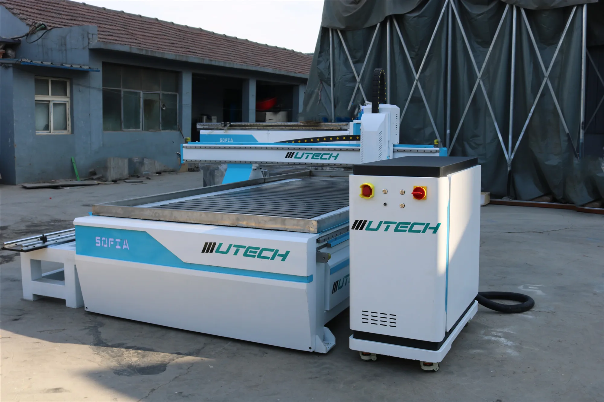Low price manufacture cnc router 1325 woodworking cnc for wood furniture