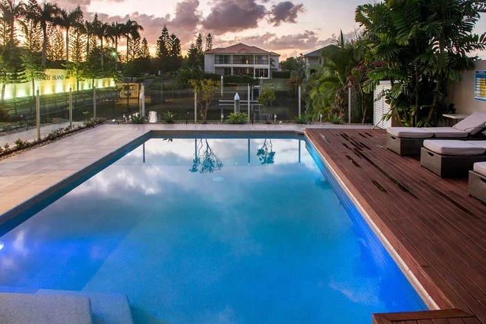 
high flow low head solar water pump 19m head swimming pool pump 