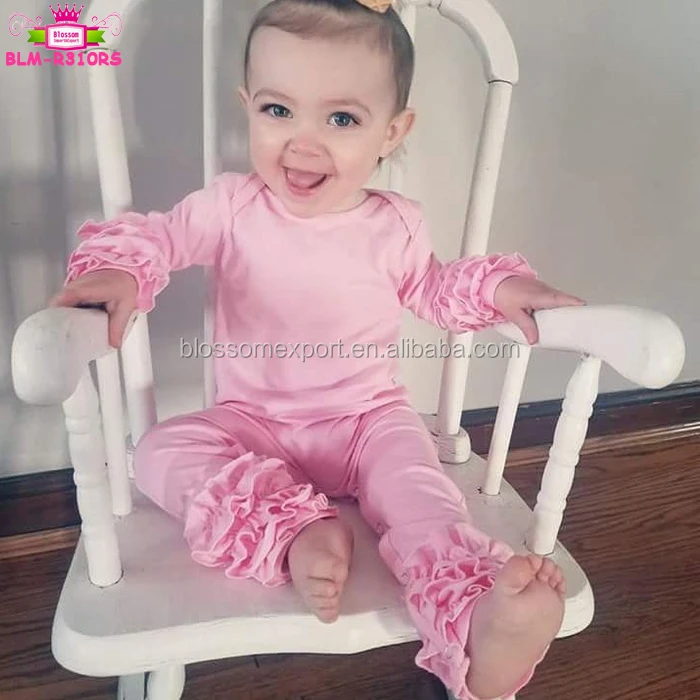 Estilo Español Hermoso Bebé Niña Rosa Y Blanco mameluco.