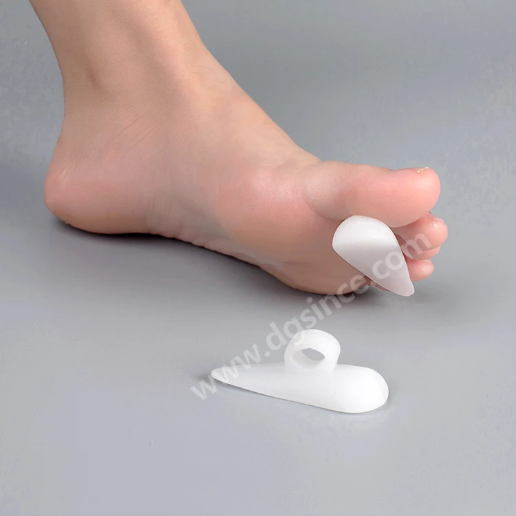 

High quality foot care silicone bunion toe separator as seen on tv, White