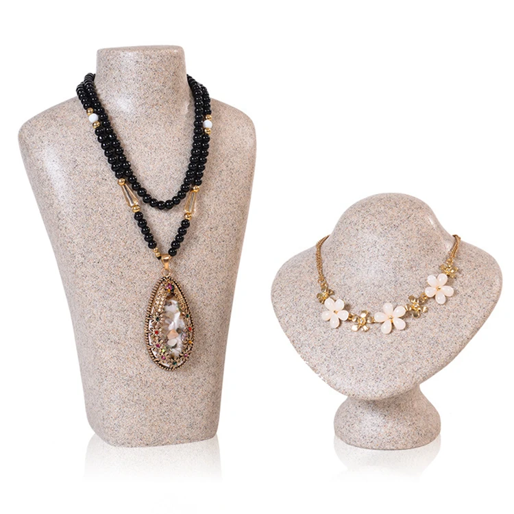 ressin display (3).jpg