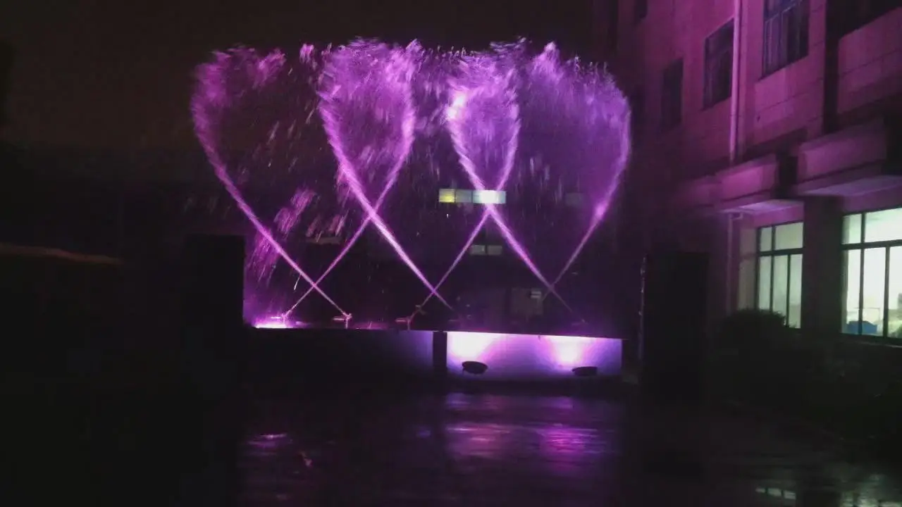 dancing fountain.jpg