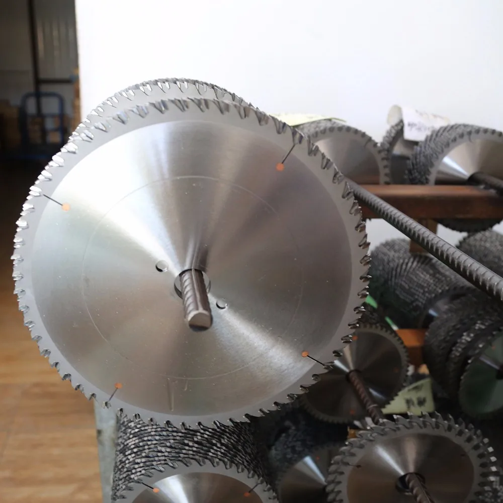 
75Cr1 saw blank composite material cutting saw blade 