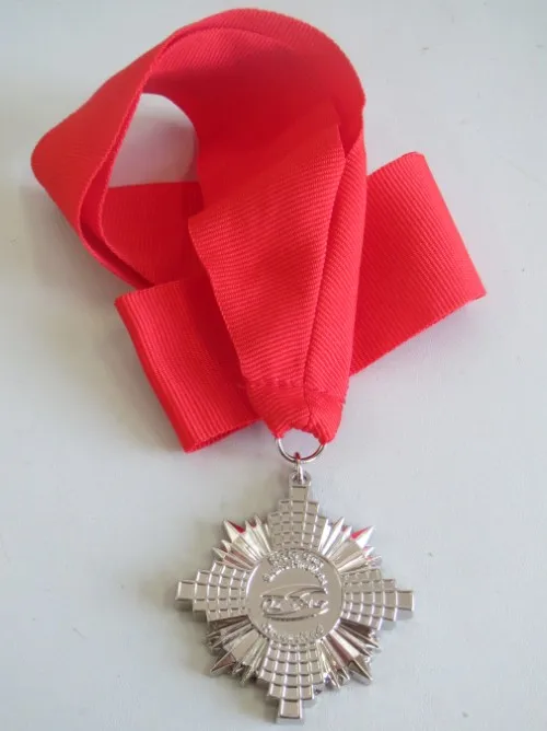 
Custom make medal metal with gold finishing 