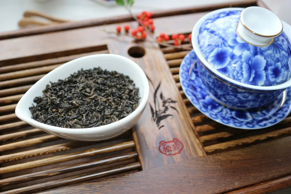 Ароматы черного чая. Cheap Tea. Aromatic in Chinese Cooking.