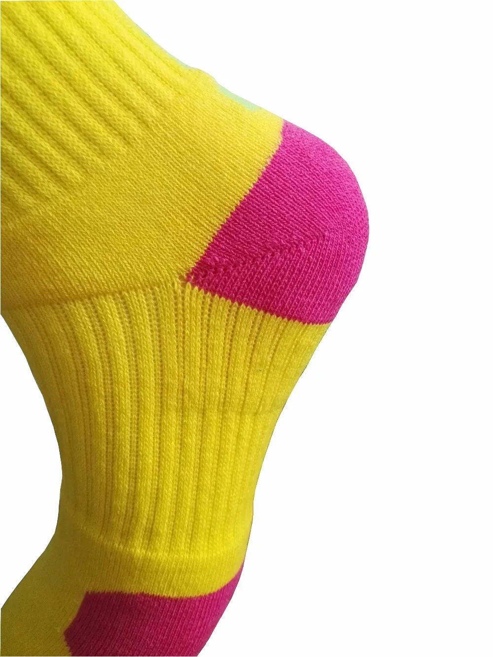 Cheap Custom Wholesale Elite Athletic Half Cushioned Cotton Basketball