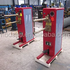 Welded wire mesh multiple pneumatic spot welder