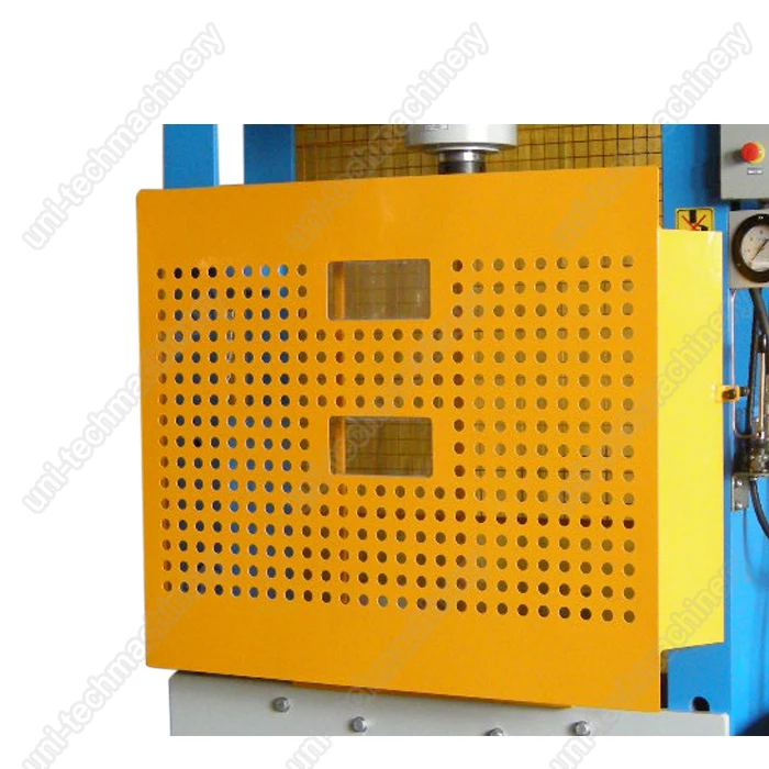 Hydraulický lis MDY500 CE standardní výkon 500 tun.jpg