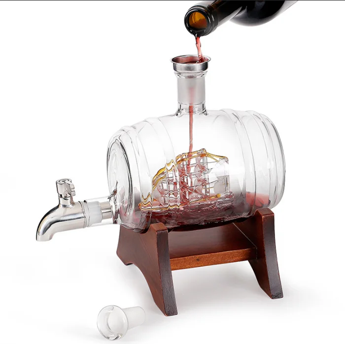 Decorative 1000ml Glass Barrel Whiskey Decanter With Ship And Spigot