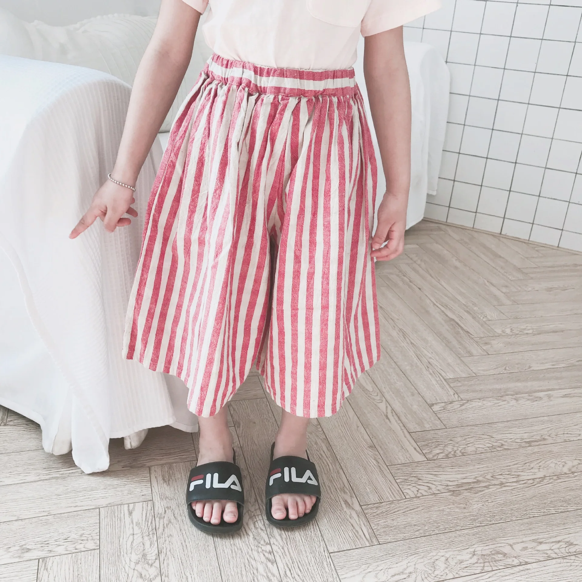 

Hu Sunshine 2019 Wholesale spring kids childrens stripe wide leg pants 2-7t Free Shipping