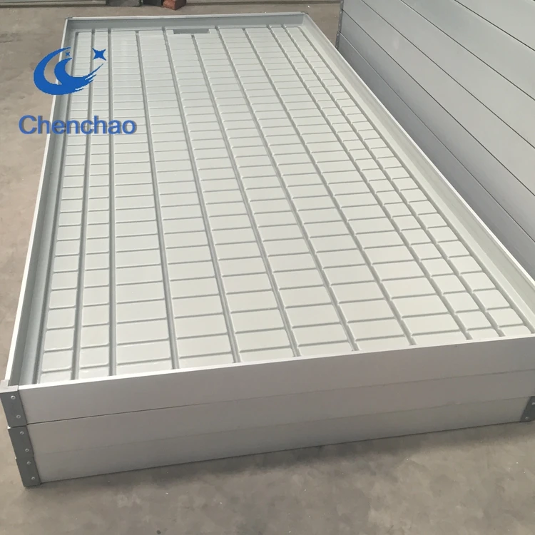 Vertical hydroponic farming system rolling bench ebb and flow table