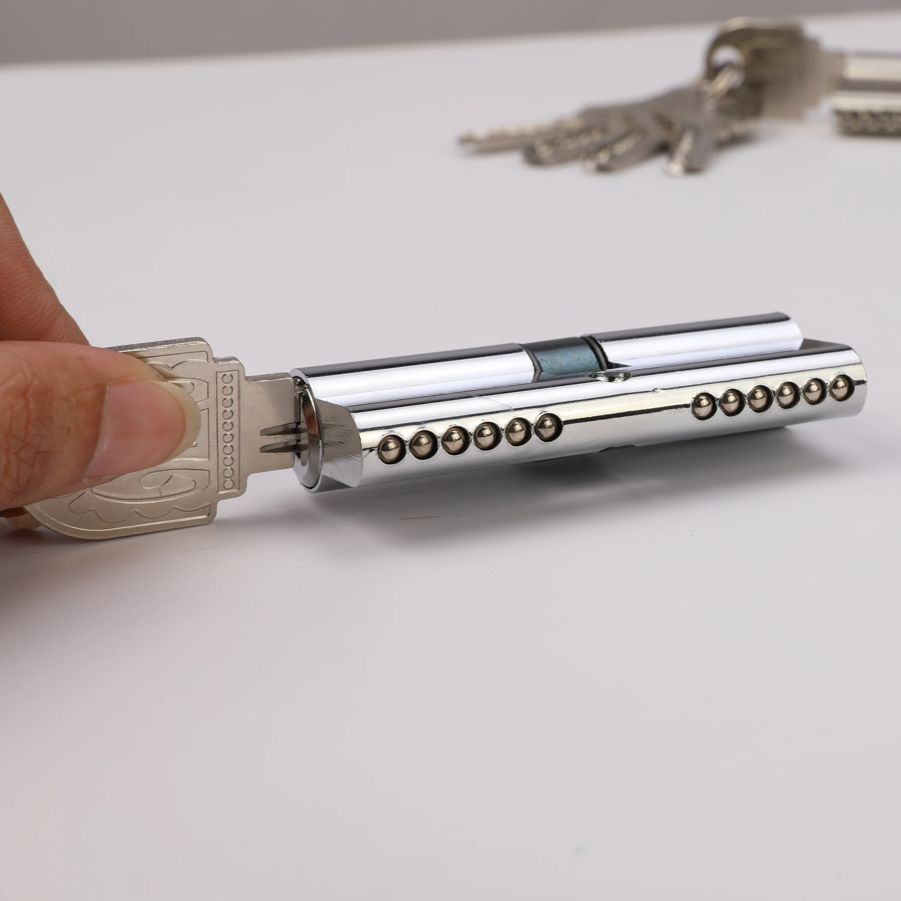 68mm small size zinc cylinder doorlocks handle computer keys door locks cylinder