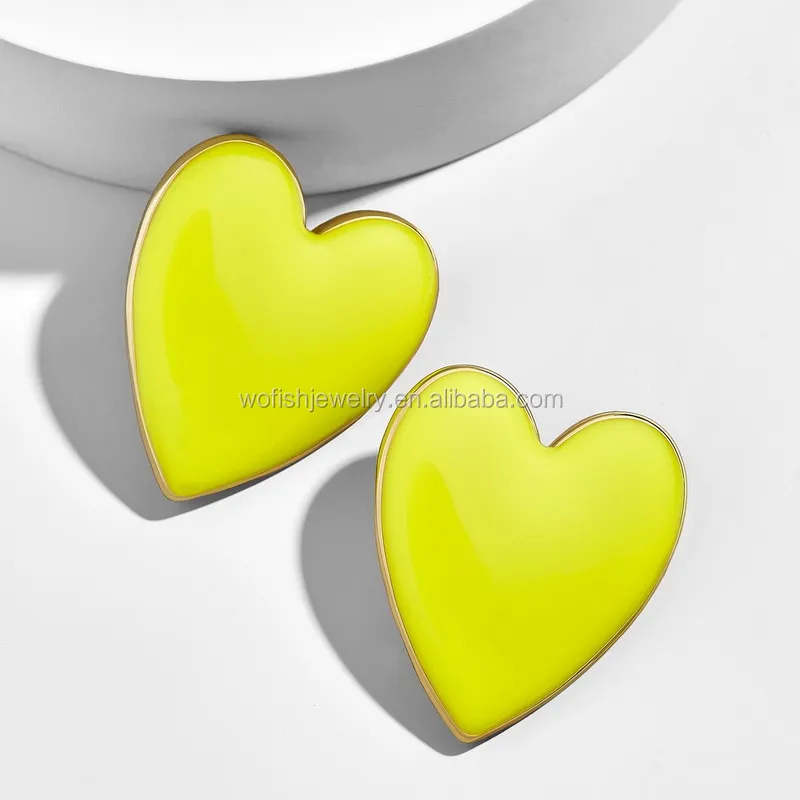 

Chartreuse enamel heart stud earring, Gold;silver;rose gold