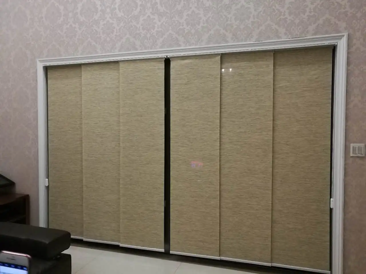 Haoyan products panel blinds part 4 way track with custom made blackout fabric