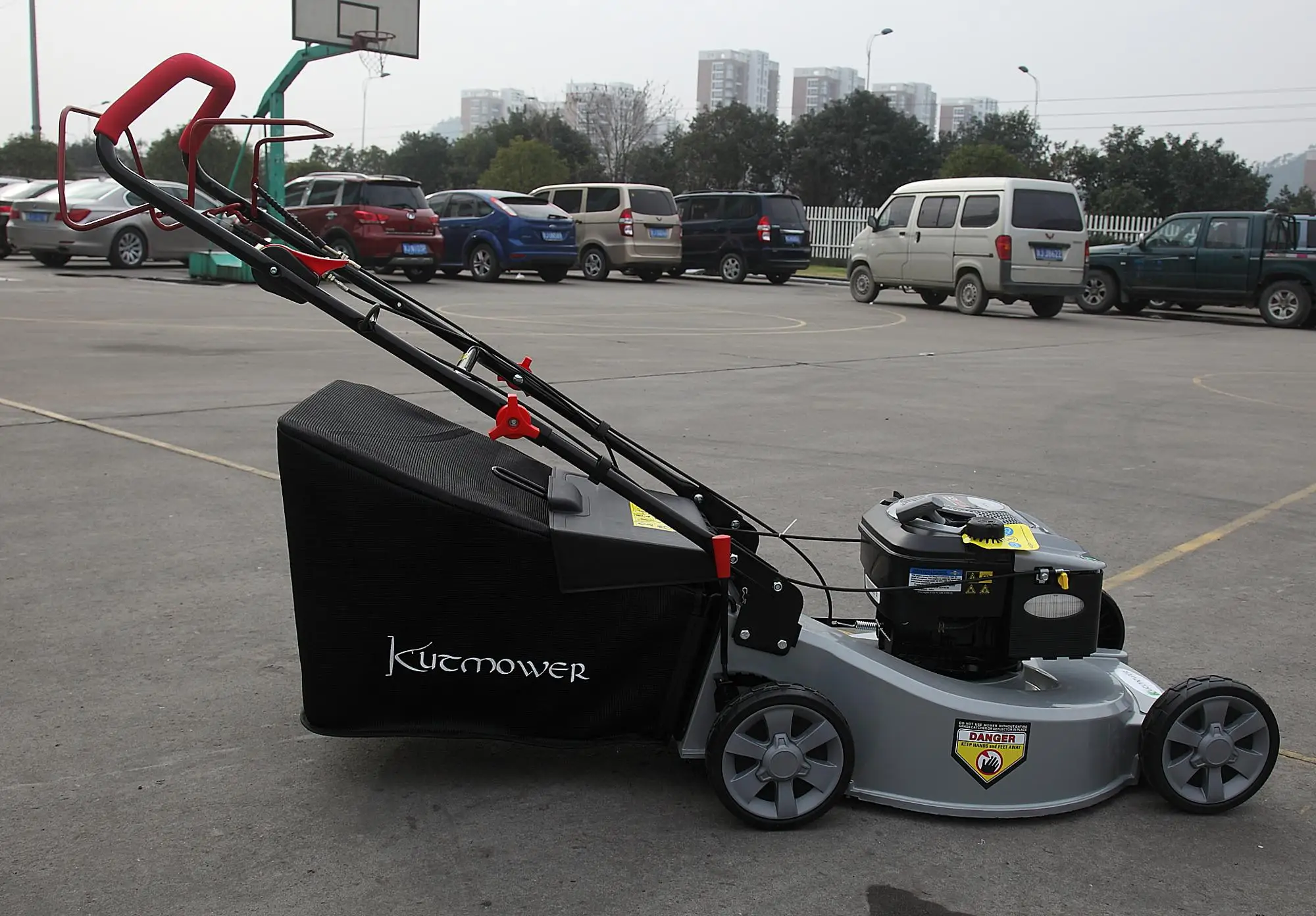 22 Inch Self Propelled Lawn Mower Cj22gzzsb60al With Bs Engine 163cc