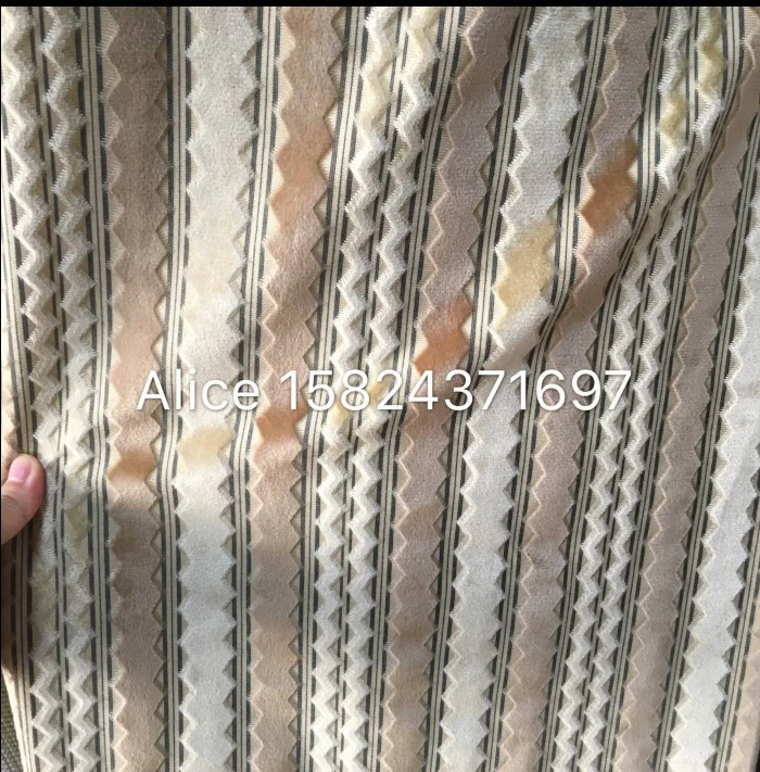 2018 new pattern hot sell velvet sofa fabric with 100 polyester composition