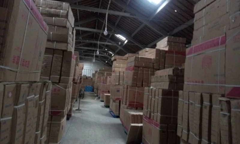 warehouse.jpg