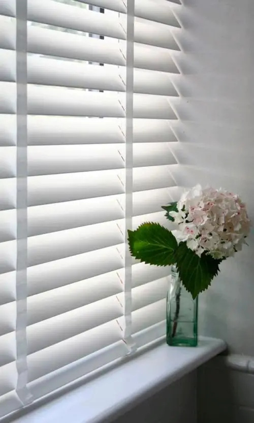 Customized folding adjustable glass windows / sun shade aluminium louvers