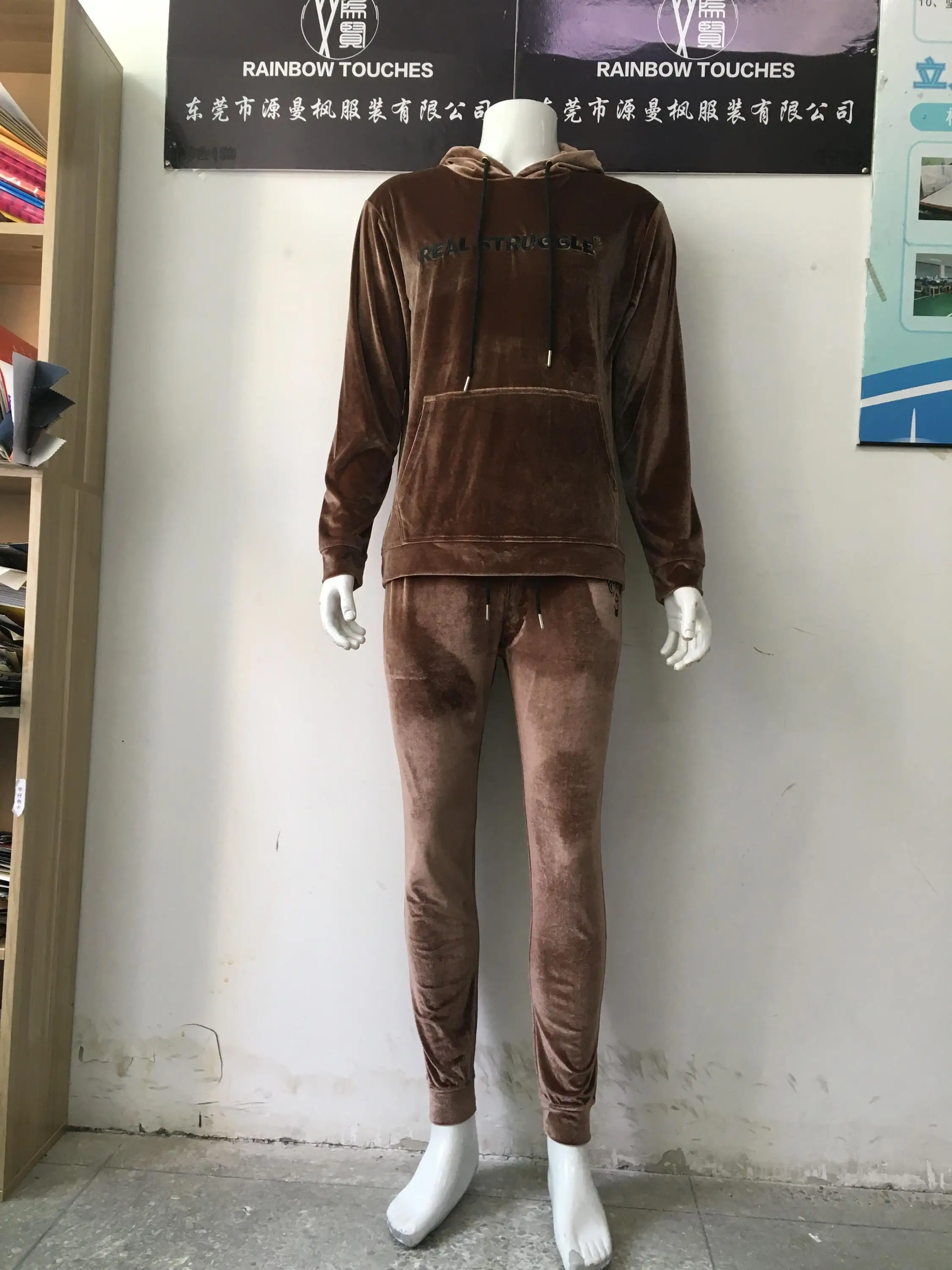 Custom Wholesale Burgundy Fitted Plain Velour Tracksuit Mens Buy Mens