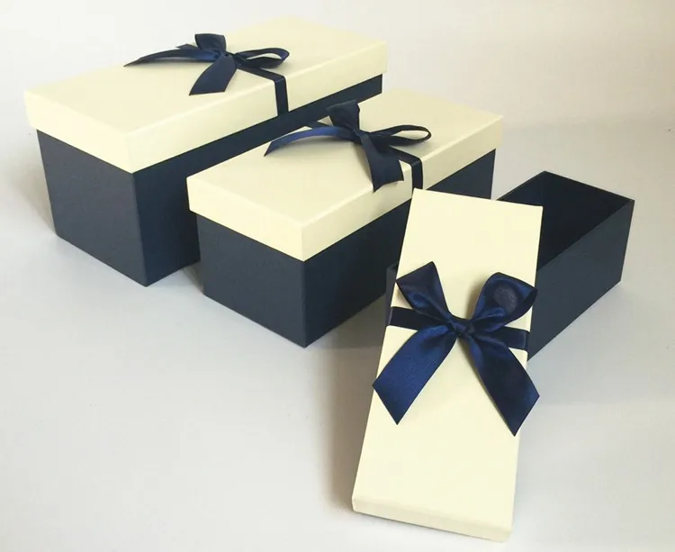 Factory wholesale high quality flower packaging box for love gifts1.jpg