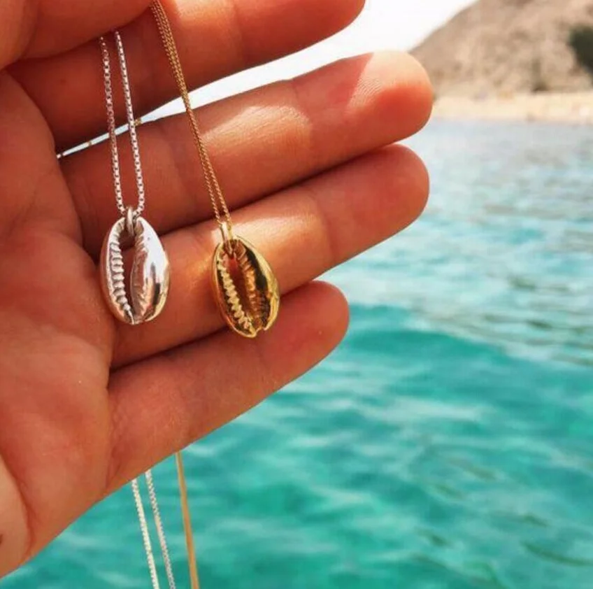 

Trendy Gold Silver Color Conch Shell Necklaces for Women Seashell Shape Pendant Simple Seashell Ocean Beach Boho Jewelry
