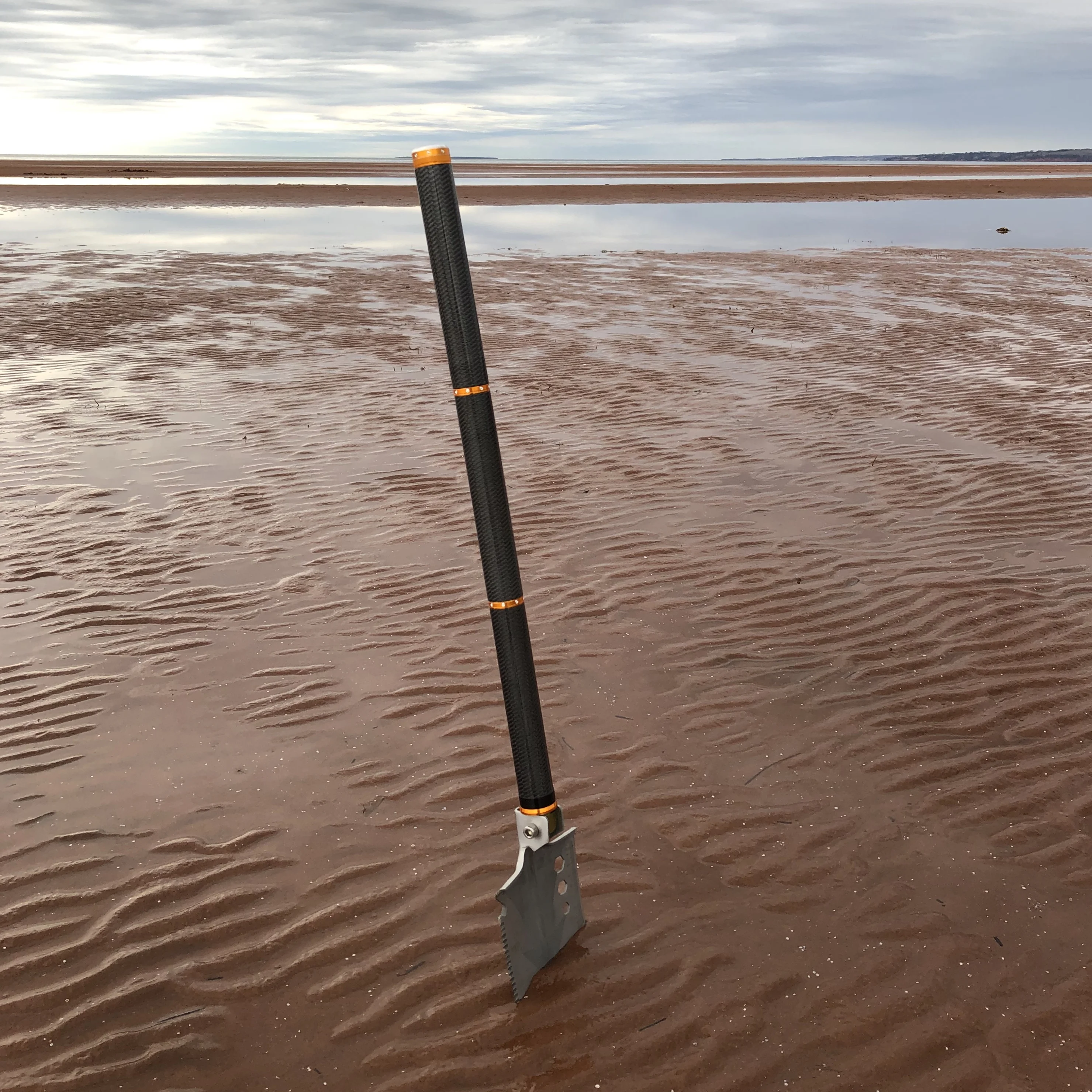 
Carbon fiber shaft portable camping shovel 