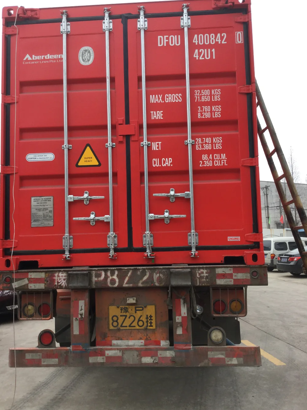 CF04E86C33A5BA0640E9592DA59E9523