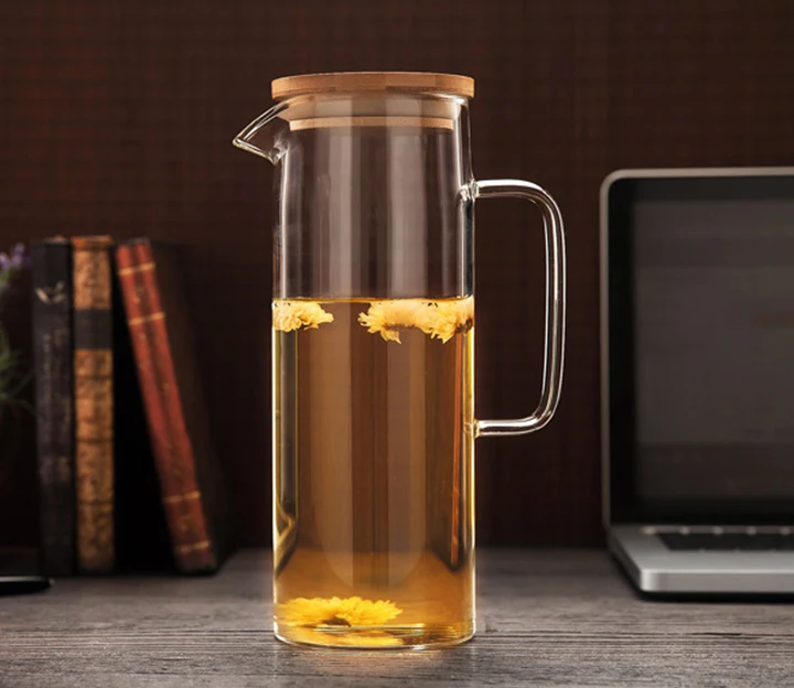 glass cold water carafe tea pitcher with bamboo lid 50 oz