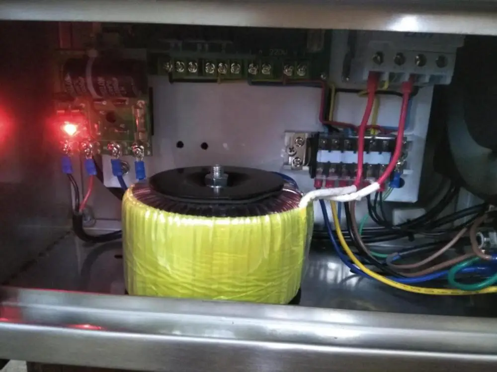 
Ultrasonic disinfecting Humidifier 