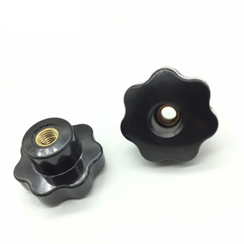 
plastic material 7 lobes through hole star knob 