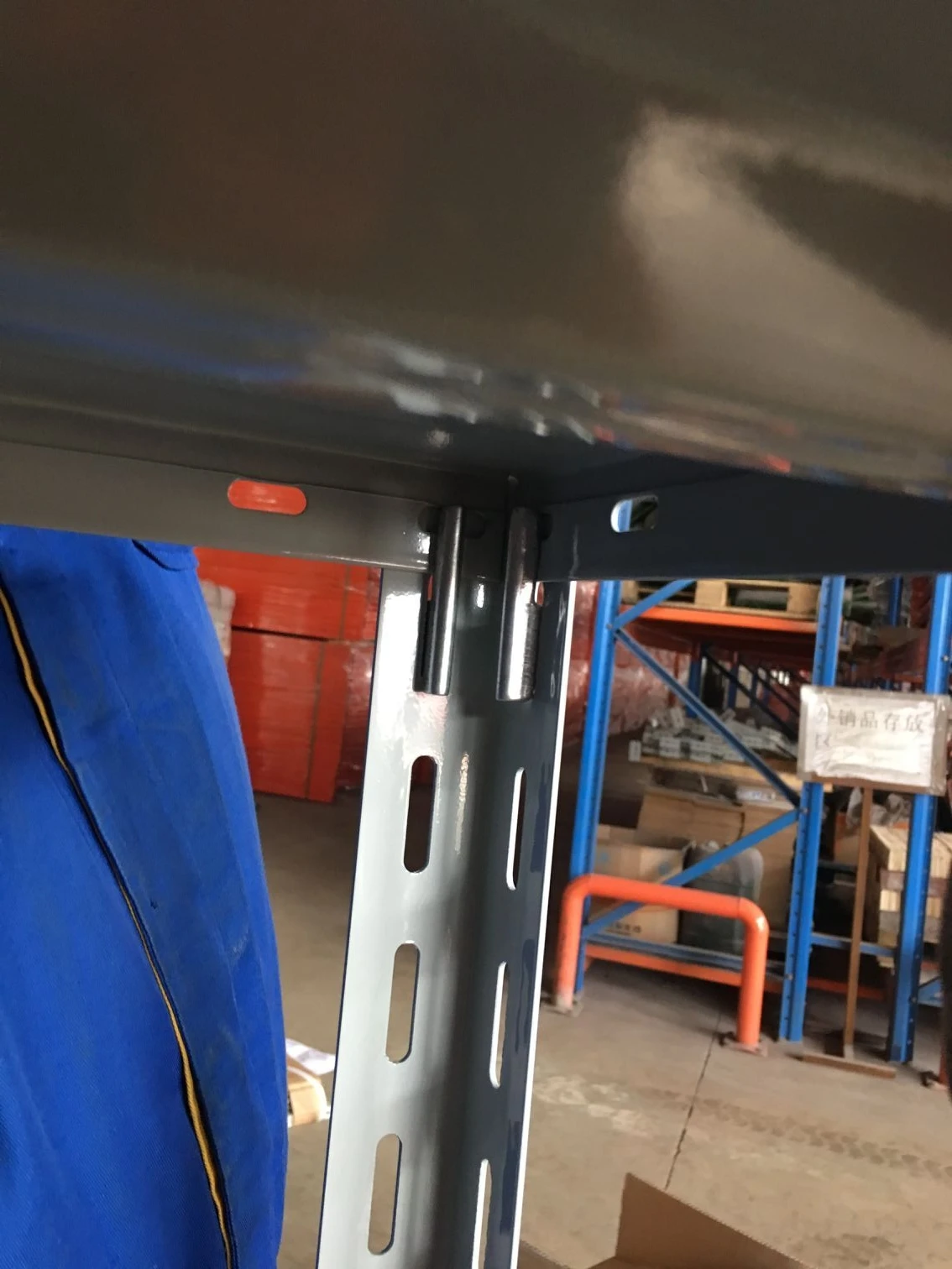 Light duty shelf (7).jpg